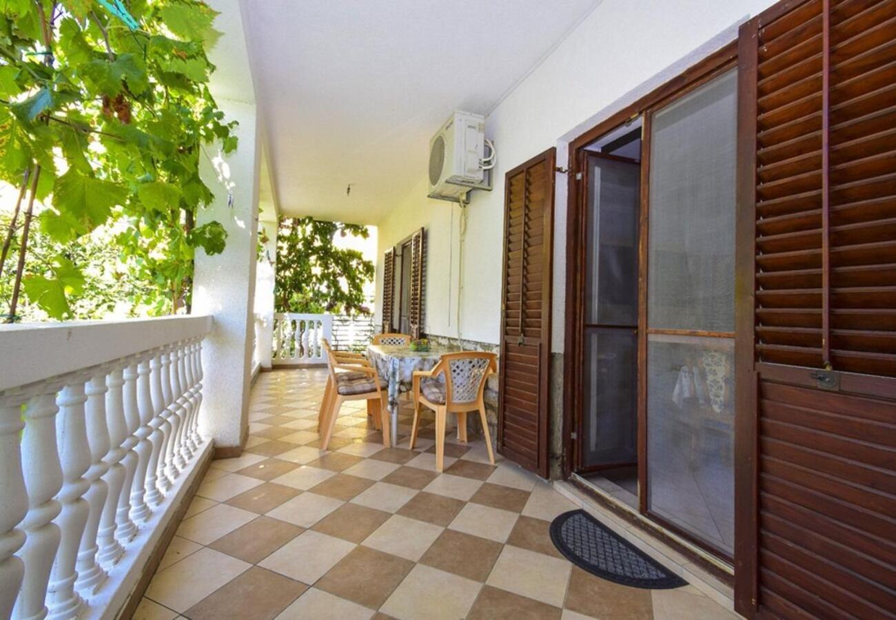 Apartments Snjeza Водице Экстерьер фото